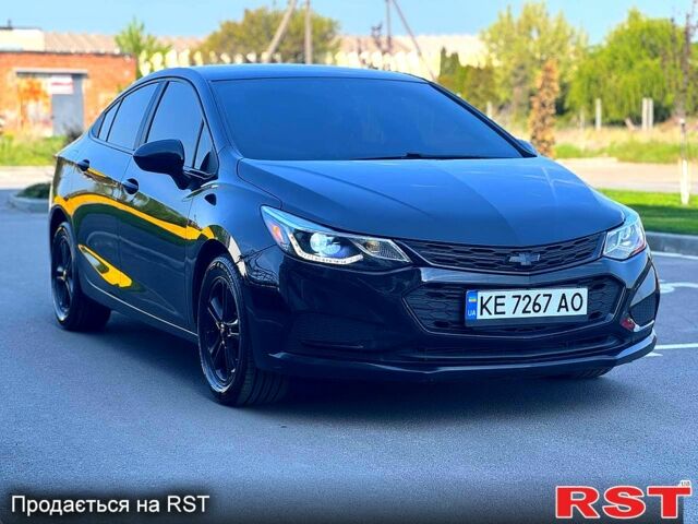 Черный Шевроле Круз, объемом двигателя 1.4 л и пробегом 181 тыс. км за 9400 $, фото 1 на Automoto.ua