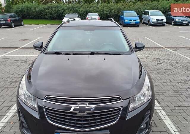 Черный Шевроле Круз, объемом двигателя 2 л и пробегом 229 тыс. км за 7499 $, фото 1 на Automoto.ua