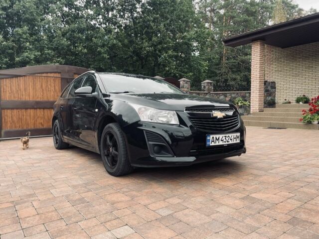 Черный Шевроле Круз, объемом двигателя 1.6 л и пробегом 131 тыс. км за 6031 $, фото 1 на Automoto.ua