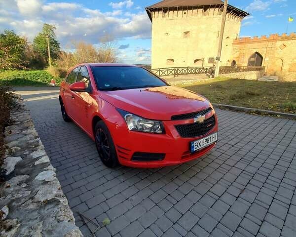 Червоний Шевроле Круз, об'ємом двигуна 1.6 л та пробігом 240 тис. км за 6300 $, фото 1 на Automoto.ua