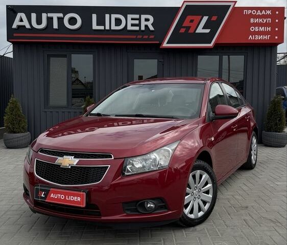 Червоний Шевроле Круз, об'ємом двигуна 1.8 л та пробігом 151 тис. км за 6400 $, фото 1 на Automoto.ua