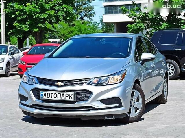 Шевроле Круз, объемом двигателя 1.4 л и пробегом 67 тыс. км за 10950 $, фото 1 на Automoto.ua