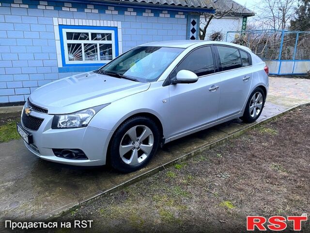 Шевроле Круз, объемом двигателя 18 л и пробегом 220 тыс. км за 5500 $, фото 1 на Automoto.ua