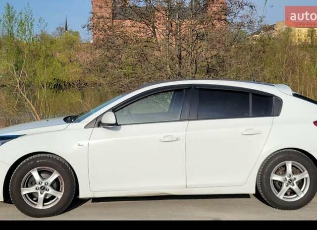 Шевроле Круз, объемом двигателя 1.8 л и пробегом 153 тыс. км за 8499 $, фото 1 на Automoto.ua