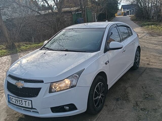 Шевроле Круз, об'ємом двигуна 1.6 л та пробігом 250 тис. км за 5500 $, фото 1 на Automoto.ua