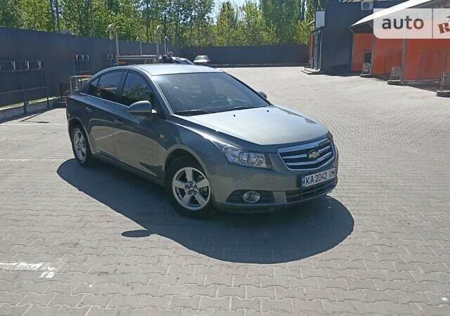 Шевроле Круз, об'ємом двигуна 1.6 л та пробігом 157 тис. км за 6200 $, фото 1 на Automoto.ua