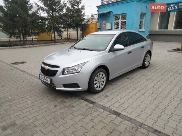 Шевроле Круз, объемом двигателя 1.6 л и пробегом 155 тыс. км за 6300 $, фото 1 на Automoto.ua