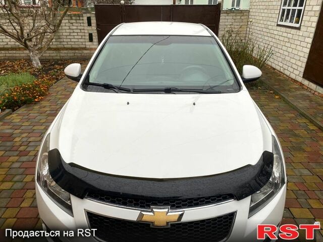 Шевроле Круз, объемом двигателя 2 л и пробегом 180 тыс. км за 7500 $, фото 1 на Automoto.ua
