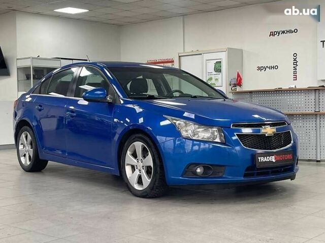 Шевроле Круз, объемом двигателя 2 л и пробегом 347 тыс. км за 6490 $, фото 1 на Automoto.ua