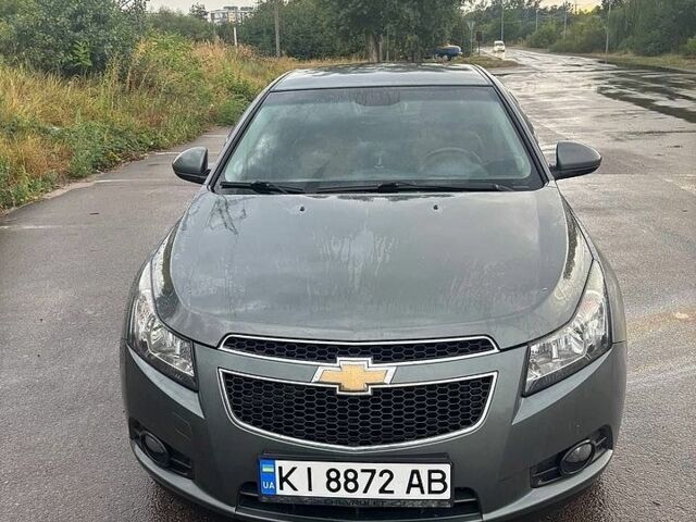Шевроле Круз, об'ємом двигуна 1.8 л та пробігом 350 тис. км за 6700 $, фото 1 на Automoto.ua