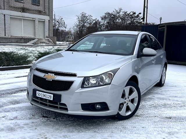 Шевроле Круз, об'ємом двигуна 1.8 л та пробігом 192 тис. км за 7999 $, фото 1 на Automoto.ua