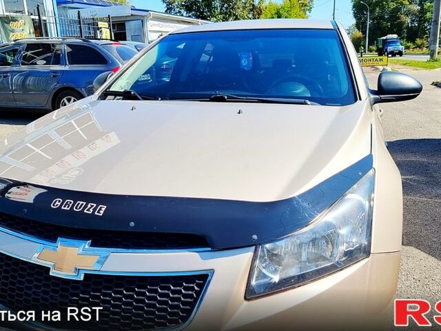 Шевроле Круз, объемом двигателя 1.8 л и пробегом 215 тыс. км за 6000 $, фото 1 на Automoto.ua