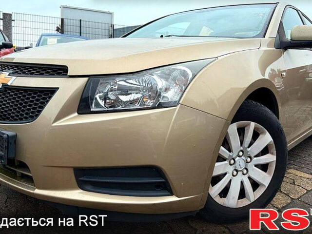 Шевроле Круз, объемом двигателя 1.8 л и пробегом 210 тыс. км за 7000 $, фото 1 на Automoto.ua