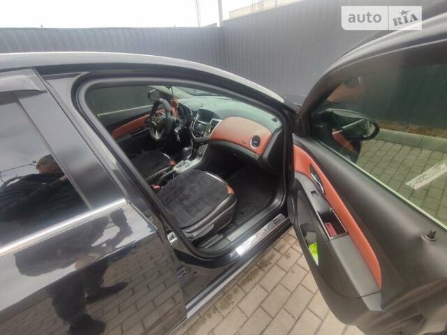 Шевроле Круз, объемом двигателя 1.36 л и пробегом 204 тыс. км за 7500 $, фото 1 на Automoto.ua