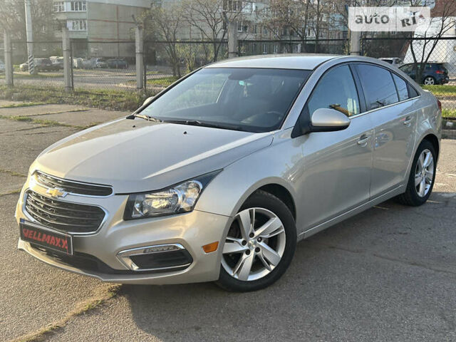 Шевроле Круз, объемом двигателя 2 л и пробегом 205 тыс. км за 8500 $, фото 1 на Automoto.ua