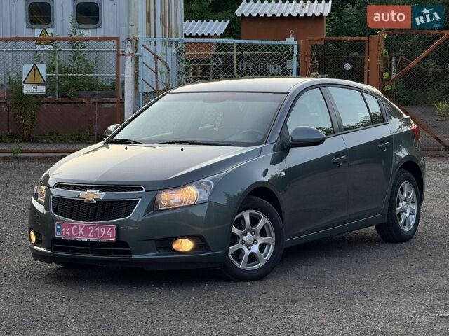 Сірий Шевроле Круз, об'ємом двигуна 2 л та пробігом 221 тис. км за 6900 $, фото 1 на Automoto.ua