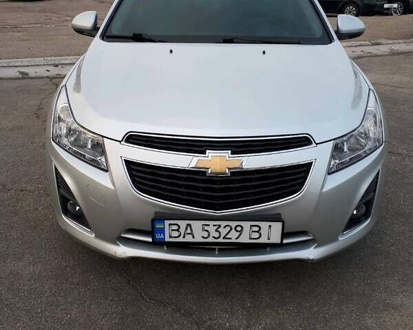 Серый Шевроле Круз, объемом двигателя 1.6 л и пробегом 62 тыс. км за 8500 $, фото 1 на Automoto.ua