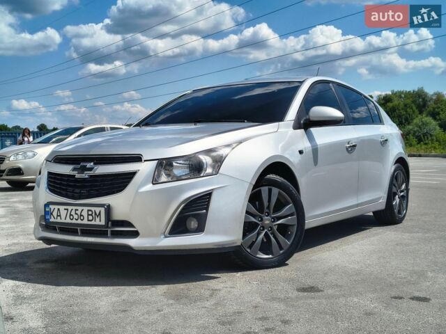 Сірий Шевроле Круз, об'ємом двигуна 1.8 л та пробігом 228 тис. км за 6800 $, фото 1 на Automoto.ua