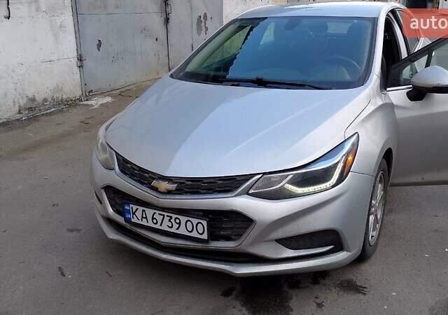Серый Шевроле Круз, объемом двигателя 1.4 л и пробегом 159 тыс. км за 8600 $, фото 1 на Automoto.ua