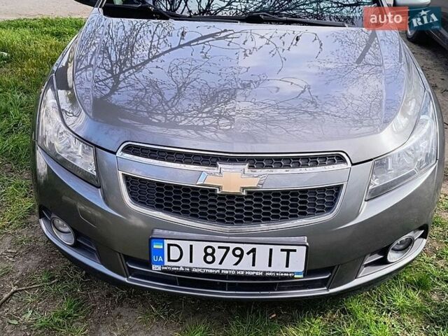 Серый Шевроле Круз, объемом двигателя 1.6 л и пробегом 201 тыс. км за 5450 $, фото 1 на Automoto.ua