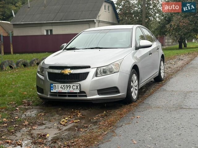 Сірий Шевроле Круз, об'ємом двигуна 1.6 л та пробігом 260 тис. км за 5800 $, фото 1 на Automoto.ua