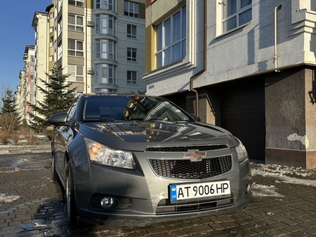 Серый Шевроле Круз, объемом двигателя 1.6 л и пробегом 183 тыс. км за 6700 $, фото 1 на Automoto.ua