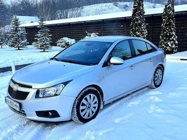 Сірий Шевроле Круз, об'ємом двигуна 1.8 л та пробігом 24900 тис. км за 6800 $, фото 1 на Automoto.ua