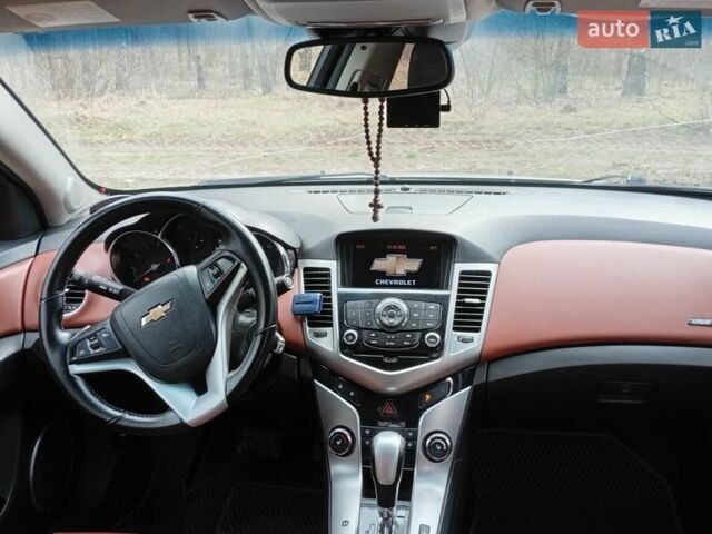 Сірий Шевроле Круз, об'ємом двигуна 1.8 л та пробігом 3 тис. км за 7000 $, фото 1 на Automoto.ua