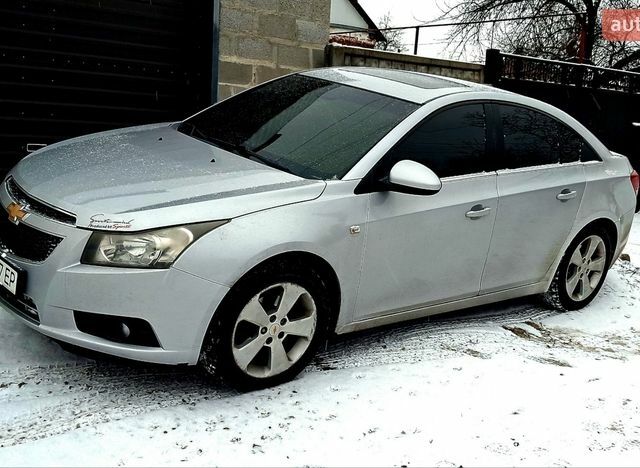 Серый Шевроле Круз, объемом двигателя 2 л и пробегом 310 тыс. км за 6700 $, фото 1 на Automoto.ua