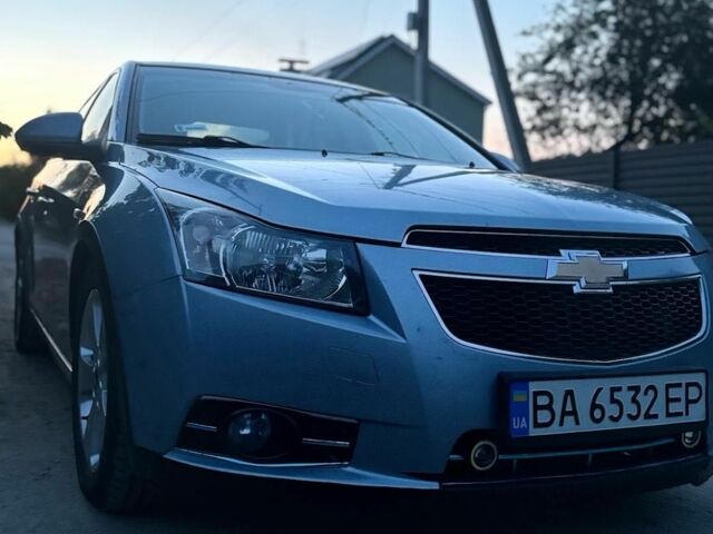 Сірий Шевроле Круз, об'ємом двигуна 2 л та пробігом 236 тис. км за 7192 $, фото 1 на Automoto.ua
