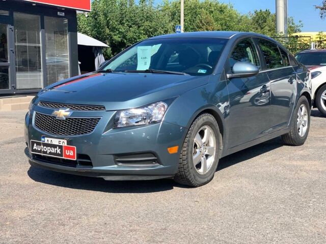 Серый Шевроле Круз, объемом двигателя 1.4 л и пробегом 205 тыс. км за 5790 $, фото 1 на Automoto.ua