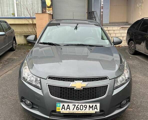 Сірий Шевроле Круз, об'ємом двигуна 1.8 л та пробігом 170 тис. км за 6900 $, фото 1 на Automoto.ua
