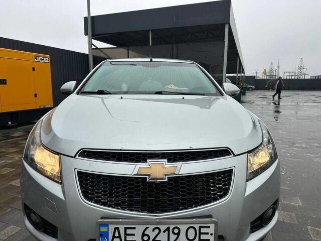 Серый Шевроле Круз, объемом двигателя 1.6 л и пробегом 244 тыс. км за 5757 $, фото 1 на Automoto.ua