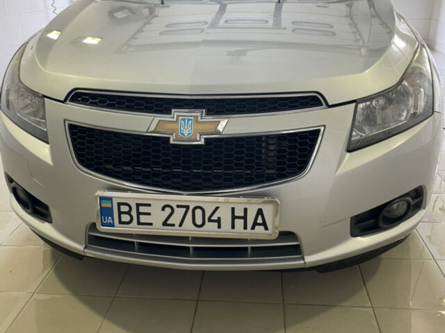 Сірий Шевроле Круз, об'ємом двигуна 1.8 л та пробігом 250 тис. км за 6250 $, фото 1 на Automoto.ua