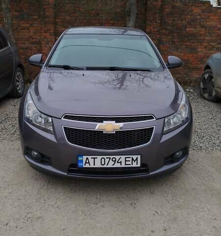 Сірий Шевроле Круз, об'ємом двигуна 1.8 л та пробігом 238 тис. км за 6500 $, фото 1 на Automoto.ua