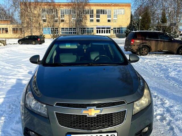 Сірий Шевроле Круз, об'ємом двигуна 1.8 л та пробігом 187 тис. км за 6500 $, фото 1 на Automoto.ua