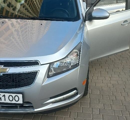 Серый Шевроле Круз, объемом двигателя 1.4 л и пробегом 112 тыс. км за 7499 $, фото 1 на Automoto.ua