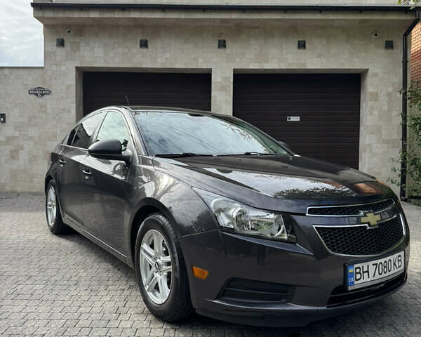 Сірий Шевроле Круз, об'ємом двигуна 1.8 л та пробігом 194 тис. км за 8200 $, фото 1 на Automoto.ua