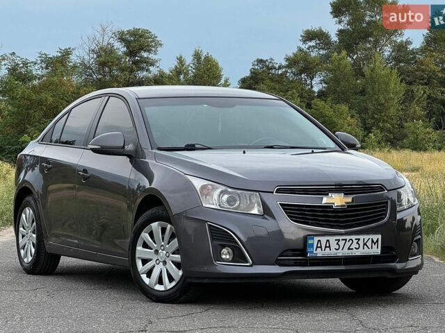 Сірий Шевроле Круз, об'ємом двигуна 1.8 л та пробігом 120 тис. км за 8500 $, фото 1 на Automoto.ua