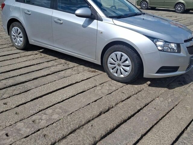 Сірий Шевроле Круз, об'ємом двигуна 1.8 л та пробігом 147 тис. км за 6200 $, фото 1 на Automoto.ua
