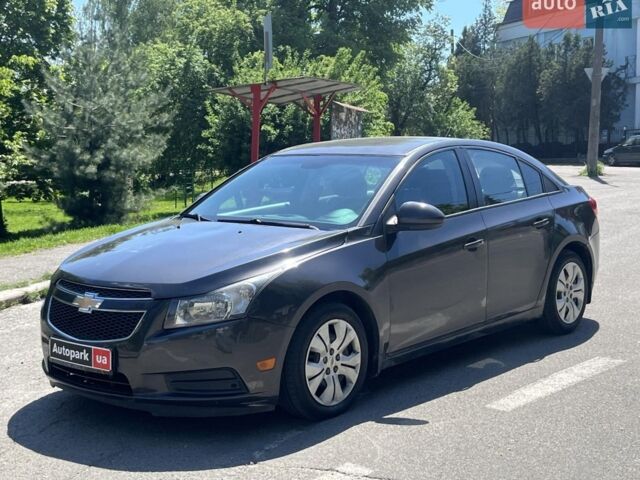 Серый Шевроле Круз, объемом двигателя 1.8 л и пробегом 195 тыс. км за 7490 $, фото 1 на Automoto.ua