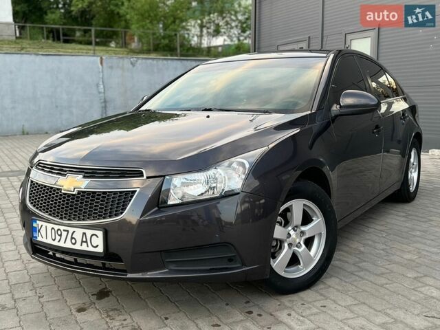 Сірий Шевроле Круз, об'ємом двигуна 1.4 л та пробігом 218 тис. км за 6499 $, фото 1 на Automoto.ua