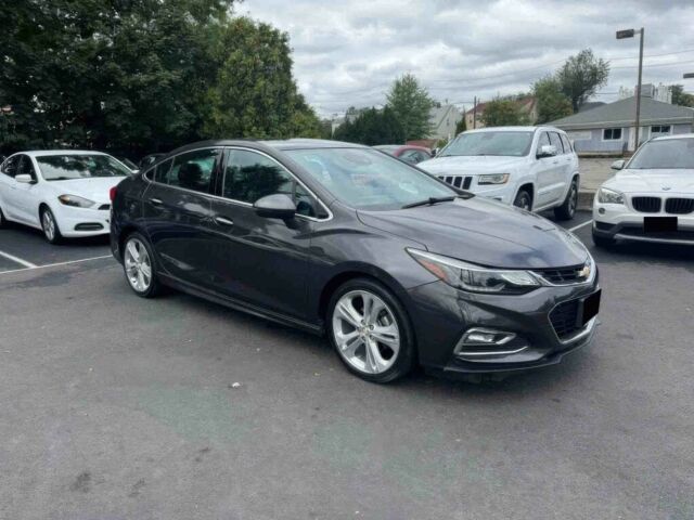 Серый Шевроле Круз, объемом двигателя 1.4 л и пробегом 76 тыс. км за 7000 $, фото 1 на Automoto.ua