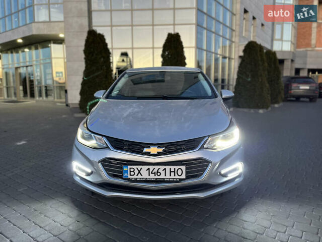 Серый Шевроле Круз, объемом двигателя 1.4 л и пробегом 90 тыс. км за 10999 $, фото 1 на Automoto.ua