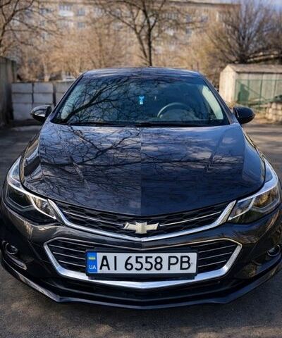 Серый Шевроле Круз, объемом двигателя 1.36 л и пробегом 150 тыс. км за 9200 $, фото 1 на Automoto.ua