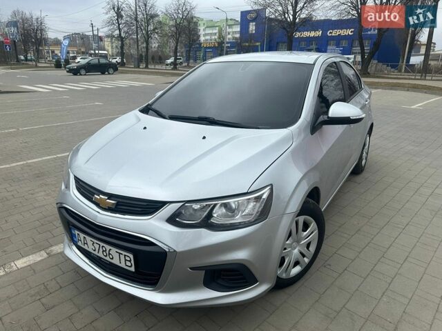 Серый Шевроле Круз, объемом двигателя 1.4 л и пробегом 71 тыс. км за 7450 $, фото 1 на Automoto.ua