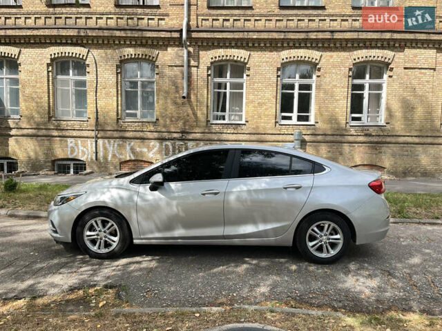 Серый Шевроле Круз, объемом двигателя 1.4 л и пробегом 162 тыс. км за 9200 $, фото 1 на Automoto.ua