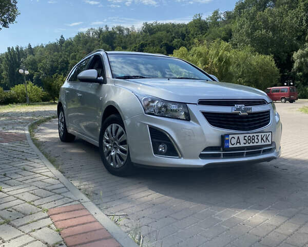 Серый Шевроле Круз, объемом двигателя 1.6 л и пробегом 137 тыс. км за 7700 $, фото 1 на Automoto.ua