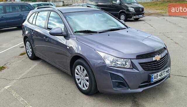 Серый Шевроле Круз, объемом двигателя 1.6 л и пробегом 188 тыс. км за 7200 $, фото 1 на Automoto.ua