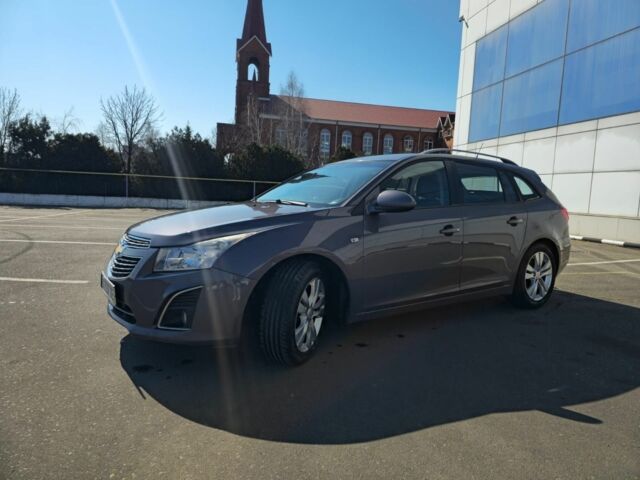 Серый Шевроле Круз, объемом двигателя 1.7 л и пробегом 210 тыс. км за 6000 $, фото 1 на Automoto.ua